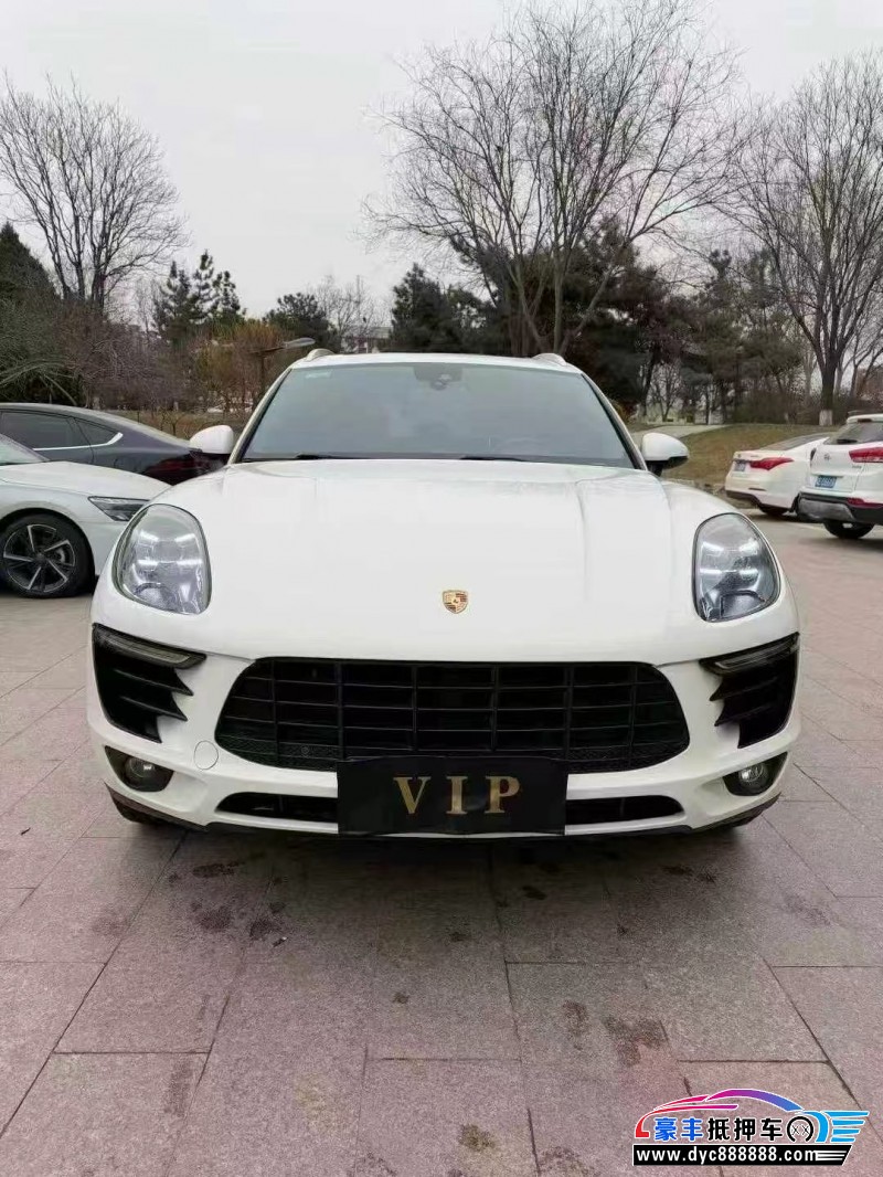 抵押车出售17年保时捷Macan迈凯轿车