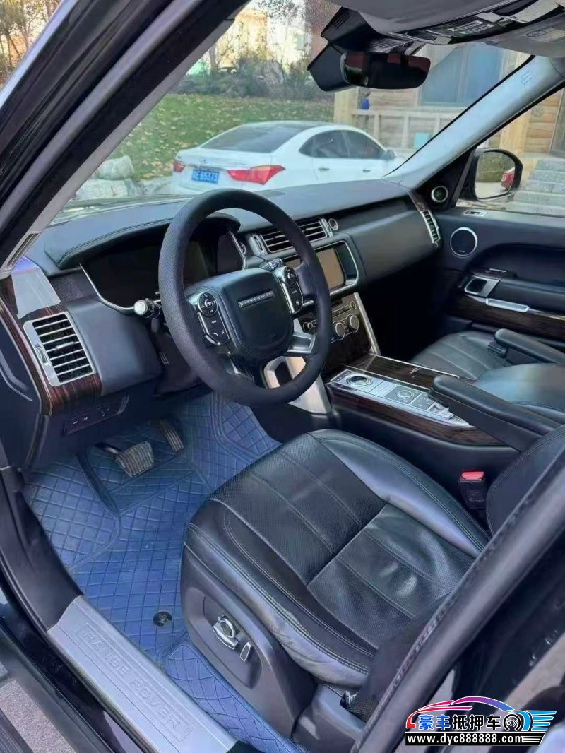 17年路虎揽胜行政SUV抵押车出售