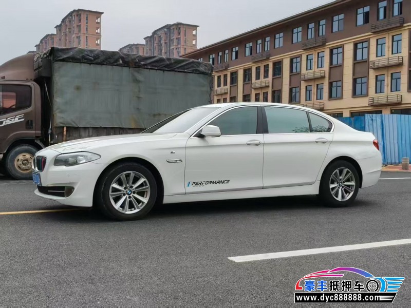 12年宝马5系轿车抵押车出售