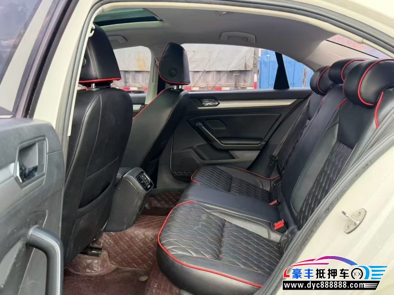 16年大众凌渡轿车抵押车出售