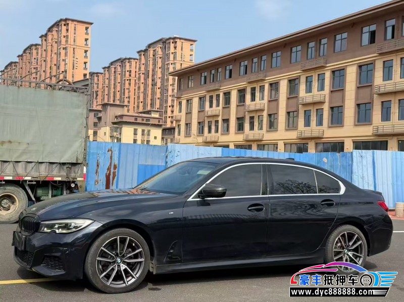 20年宝马3系轿车抵押车出售