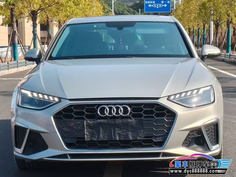 抵押车出售20年奥迪A4L轿车