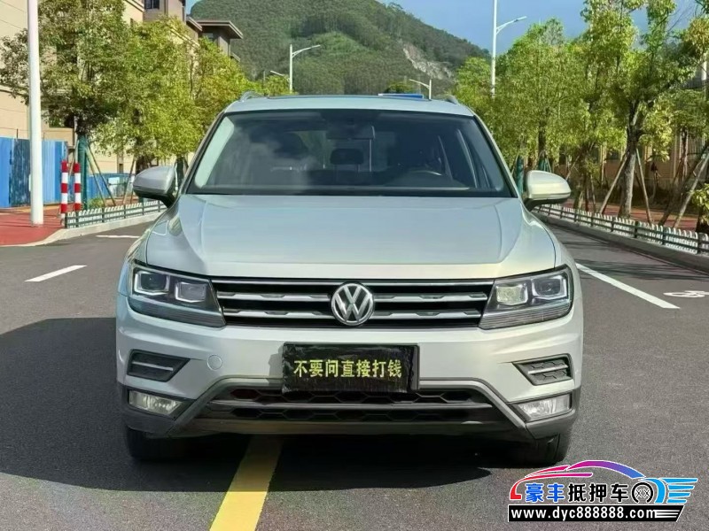 抵押车出售19年大众途观轿车