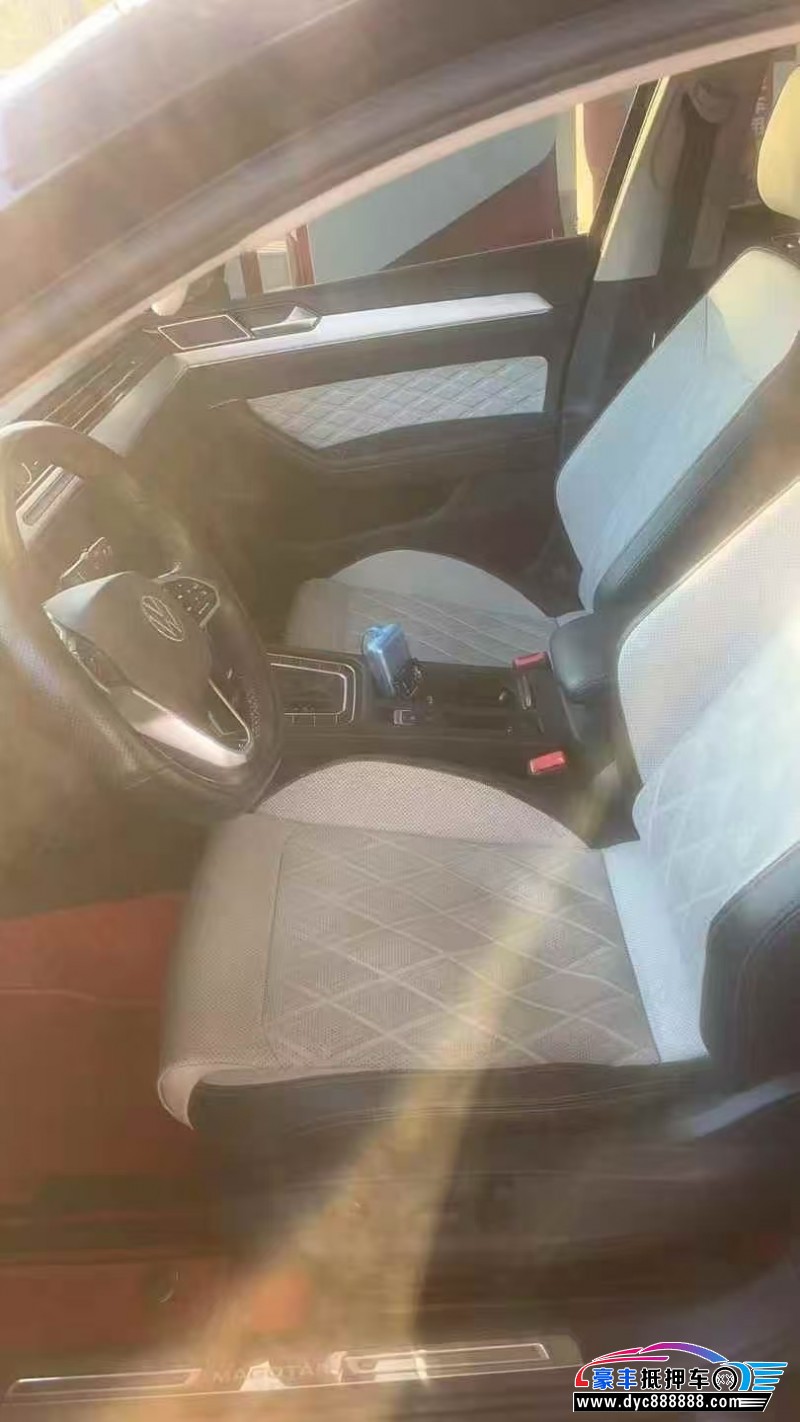 23年大众迈腾轿车抵押车出售