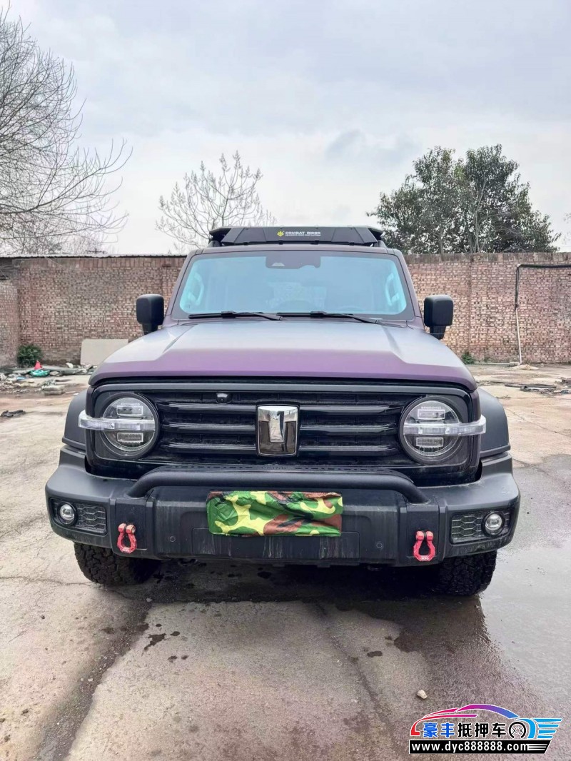 25年WEY坦克300轿车抵押车出售