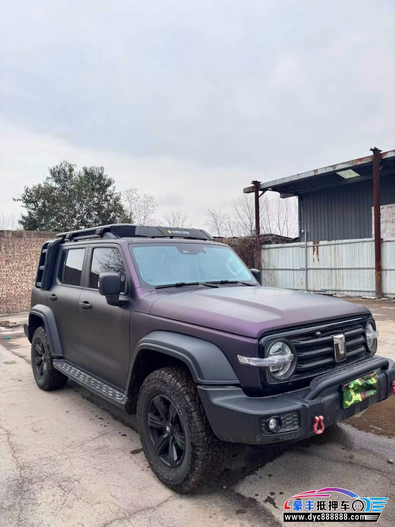 25年WEY坦克300轿车抵押车出售