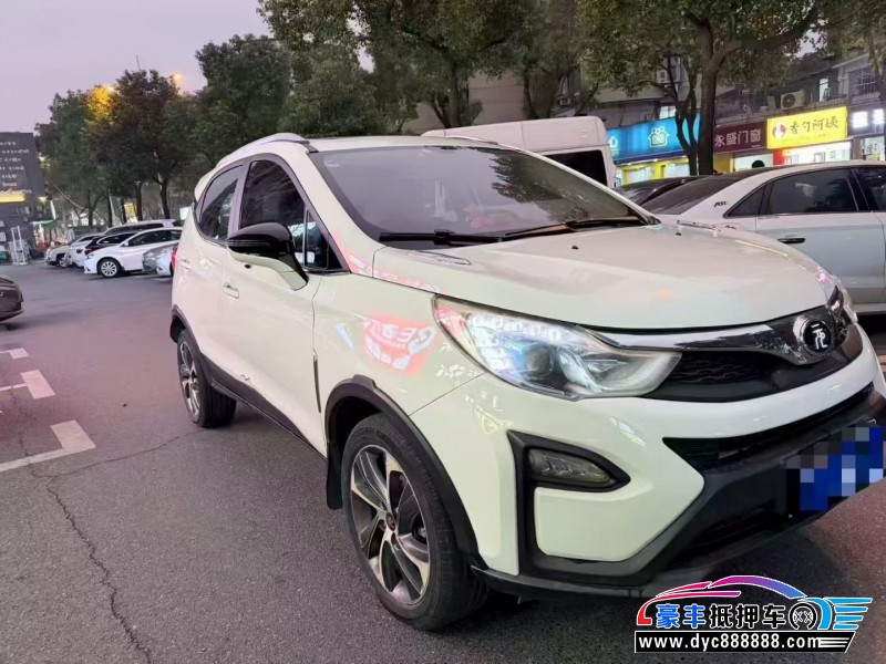 17年比亚迪元SUV抵押车出售