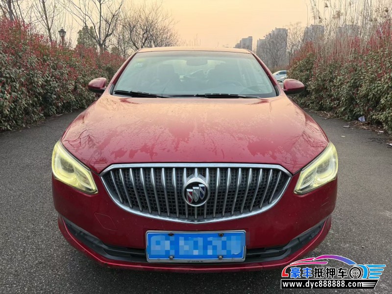 抵押车出售17年别克英朗轿车