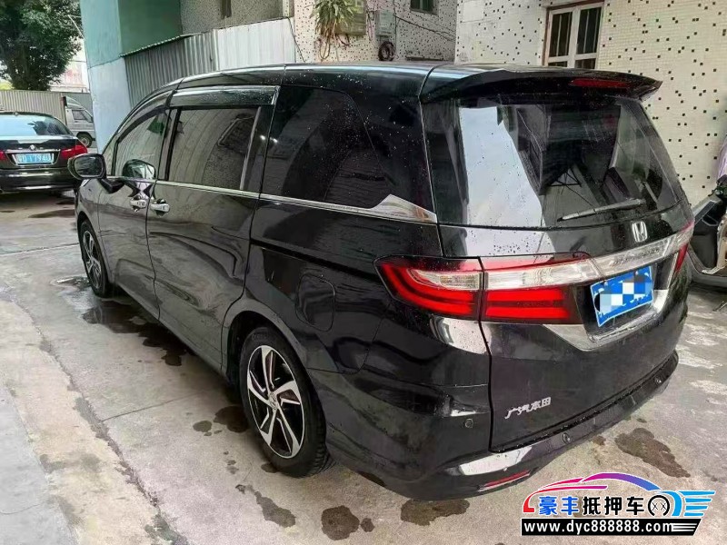 15年本田奥德赛轿车抵押车出售