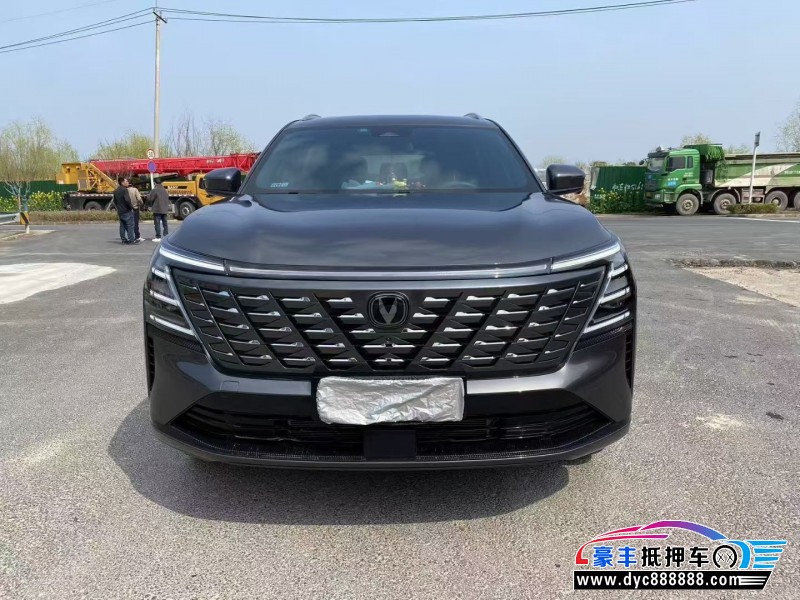 抵押车出售25年长安CS75轿车