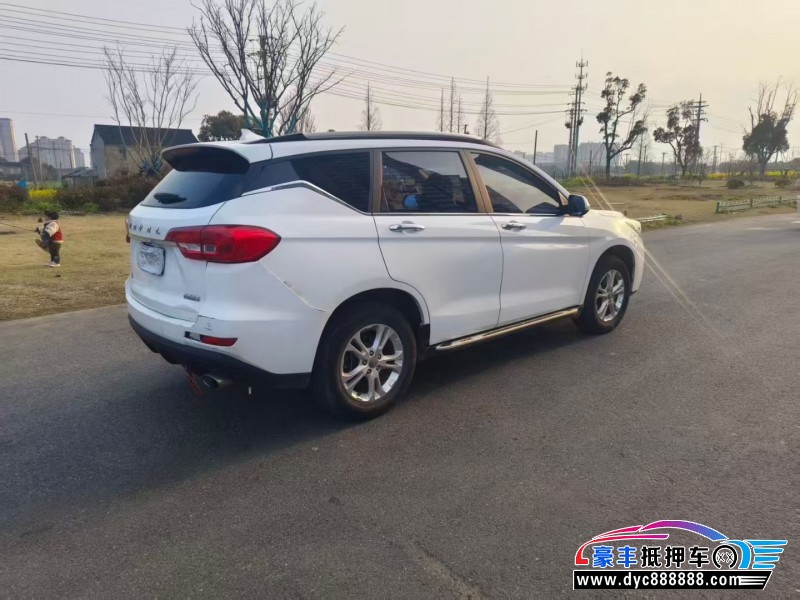 17年长城M6轿车抵押车出售