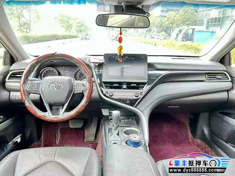 21年丰田凯美瑞轿车抵押车出售