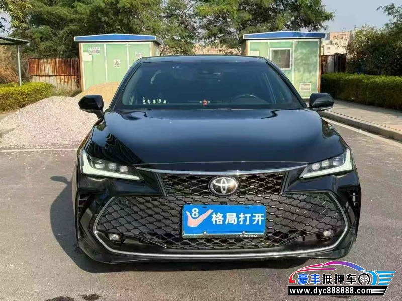 抵押车出售23年丰田亚洲龙轿车