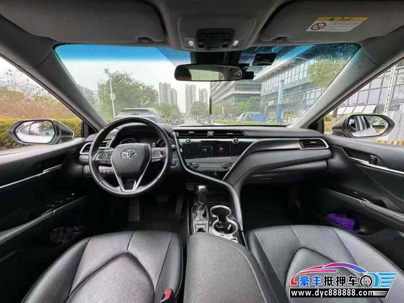 21年丰田凯美瑞轿车抵押车出售