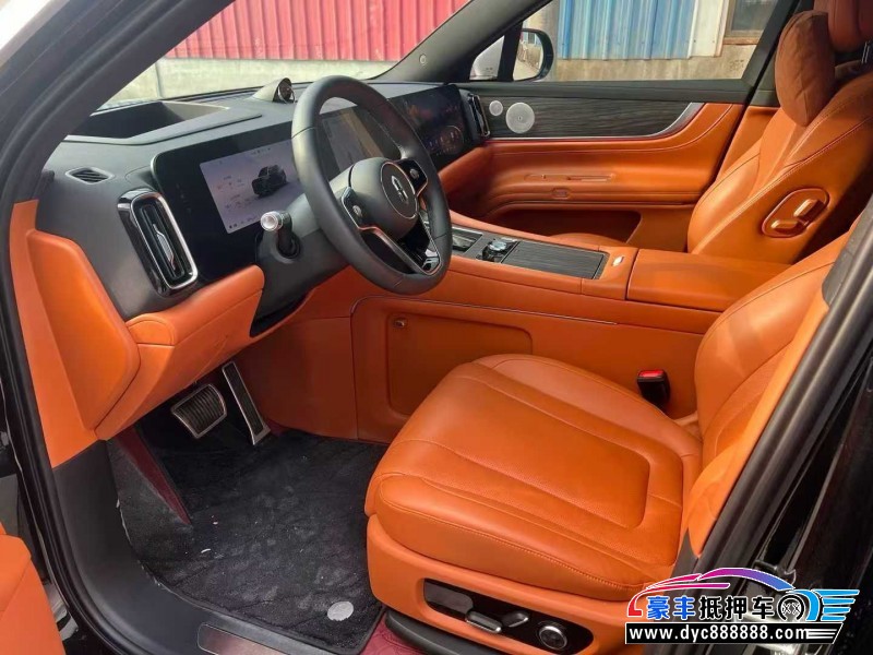 24年华为问界轿车抵押车出售