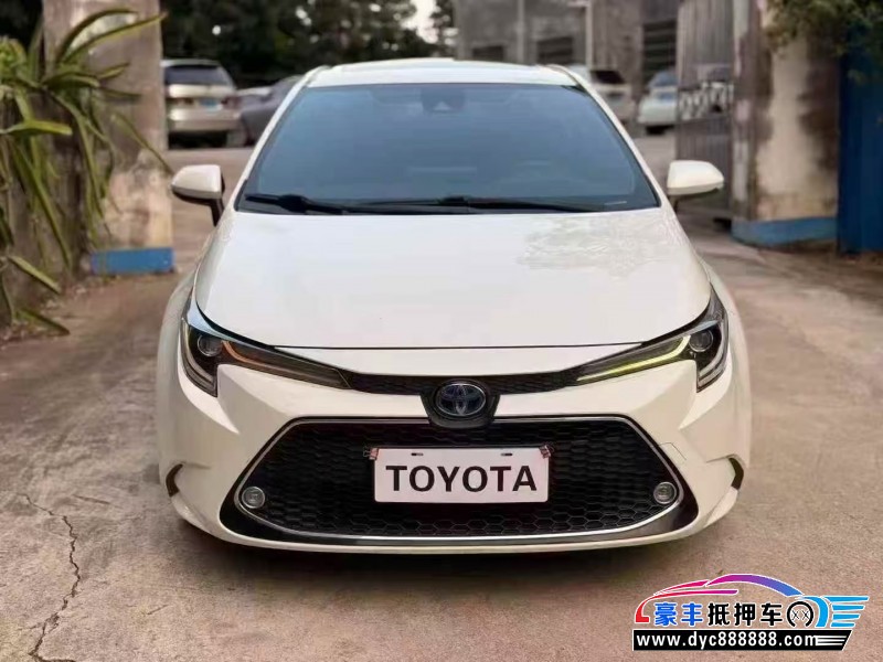 抵押车出售19年丰田雷凌轿车