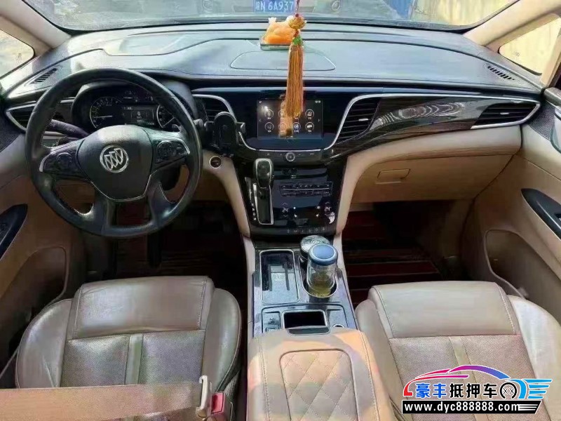 20年别克GL8MPV抵押车出售