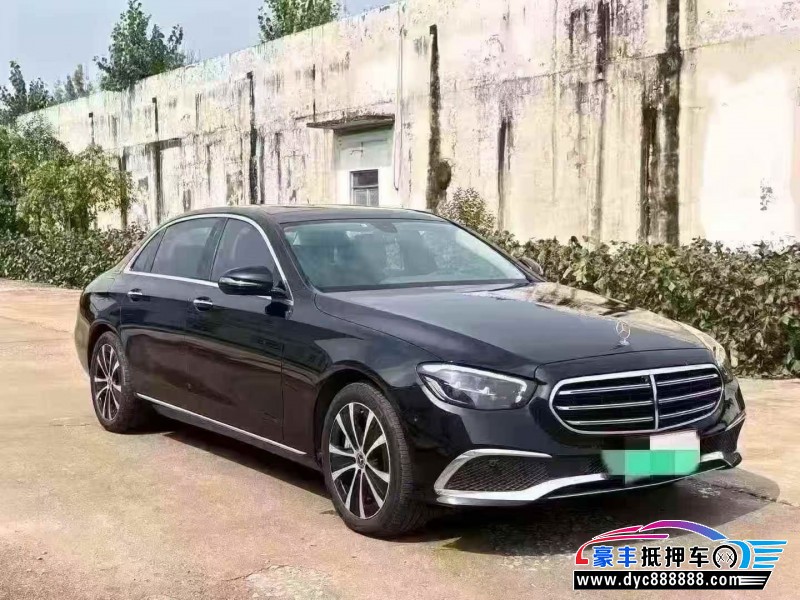 22年奔驰E轿车抵押车出售