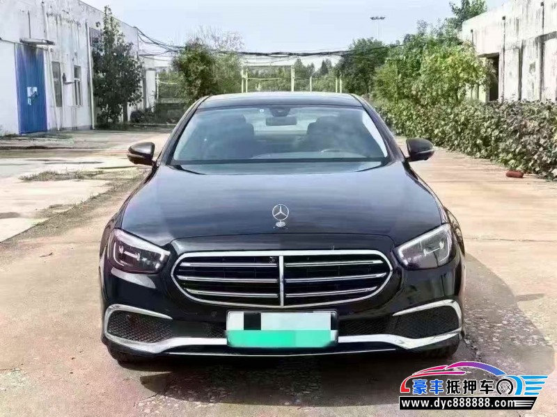 22年奔驰E轿车抵押车出售
