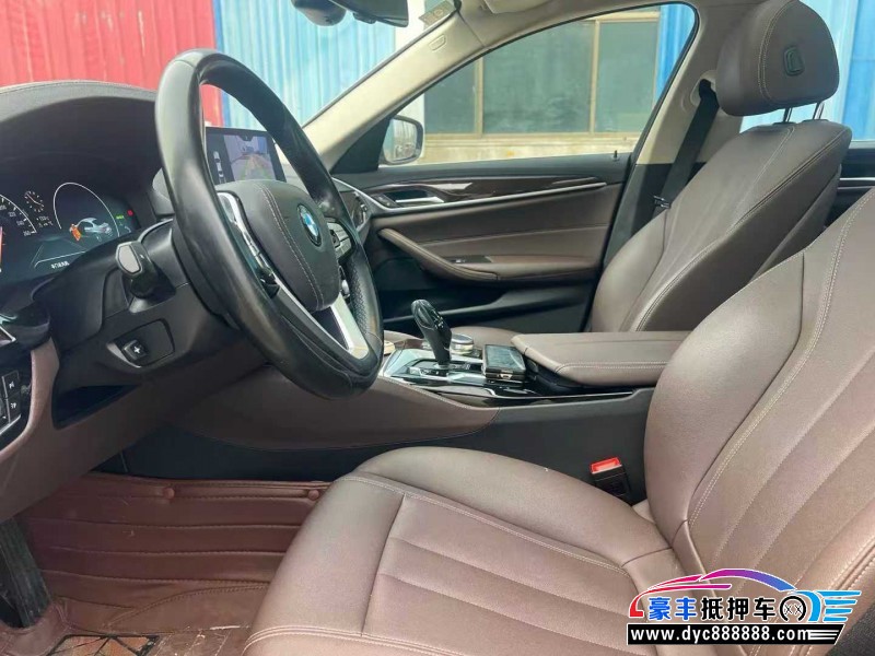 19年宝马5系轿车抵押车出售