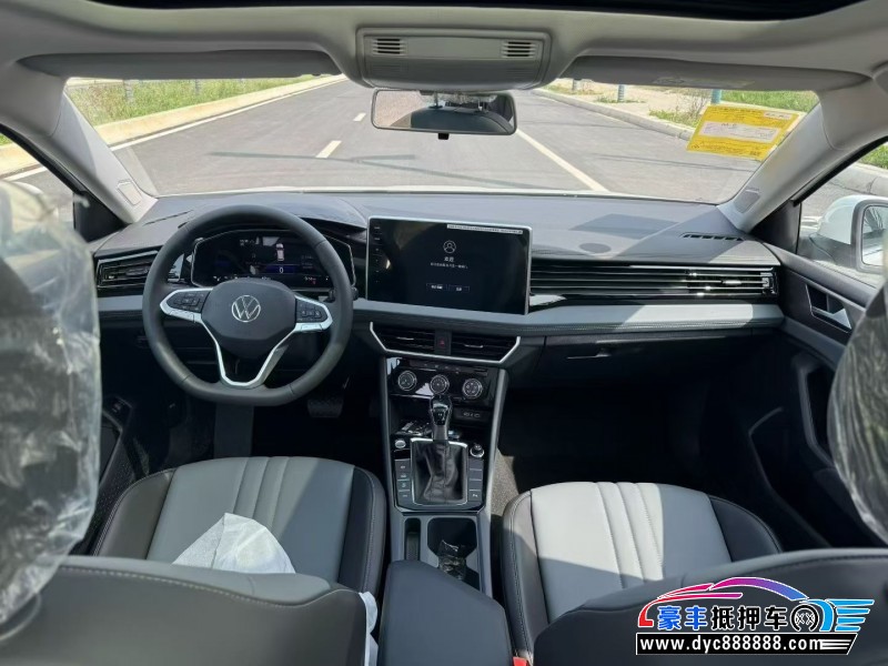 26年大众速腾轿车抵押车出售