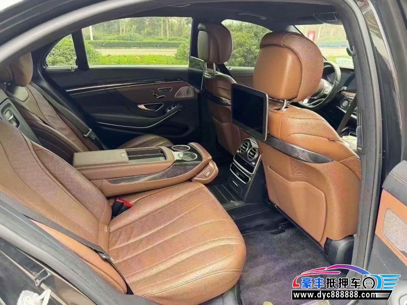 19年奔驰S轿车抵押车出售