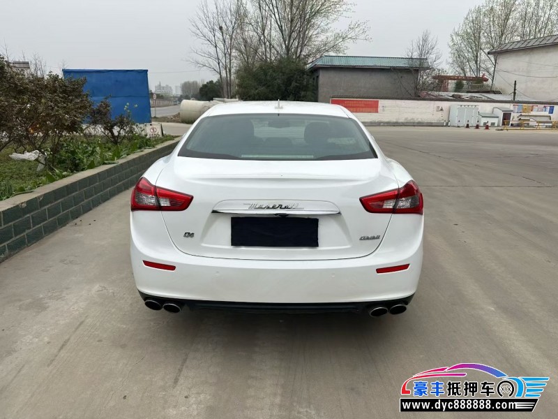 15年玛莎拉蒂Ghibli轿车抵押车出售