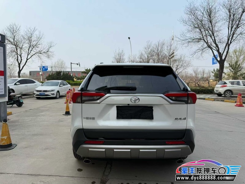 24年丰田RAV4轿车抵押车出售