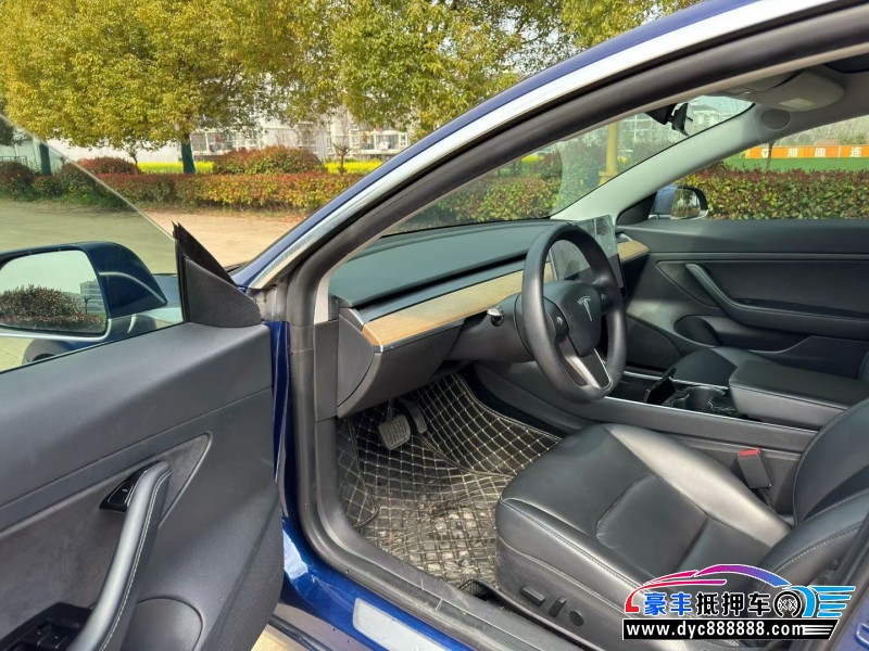 20年特斯拉MODEL 3轿车抵押车出售