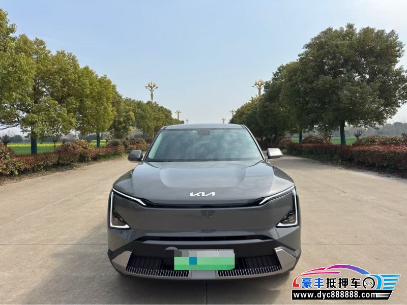 24年起亚EV5轿车抵押车出售