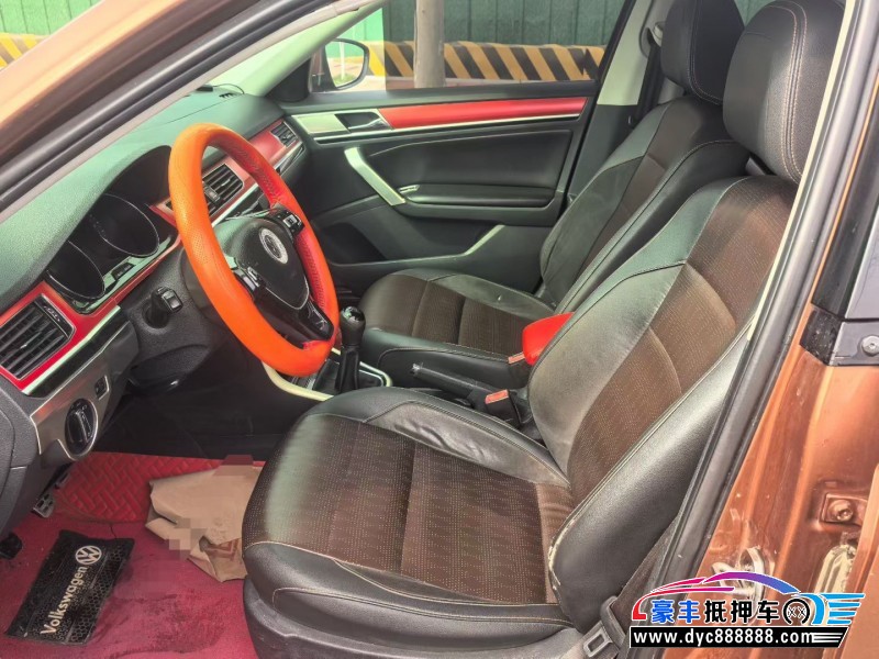 17年大众蔚领轿车抵押车出售