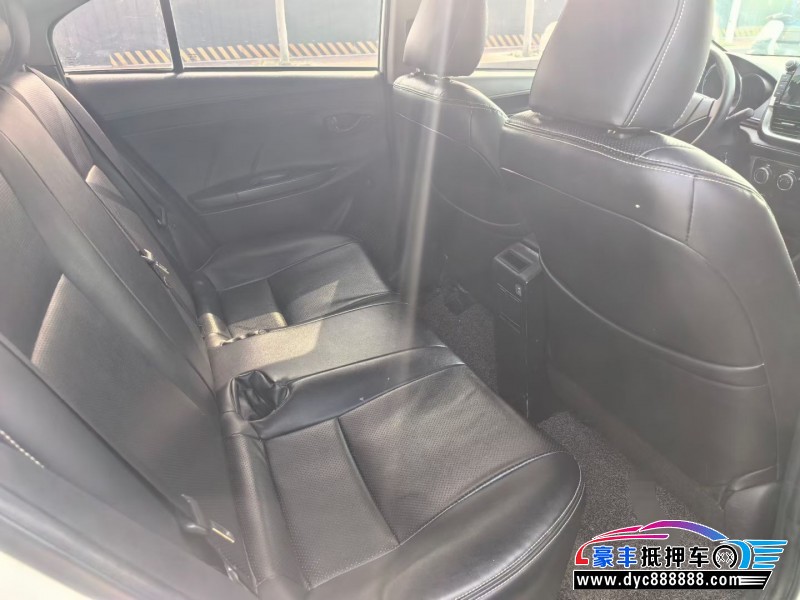 17年丰田威驰轿车抵押车出售