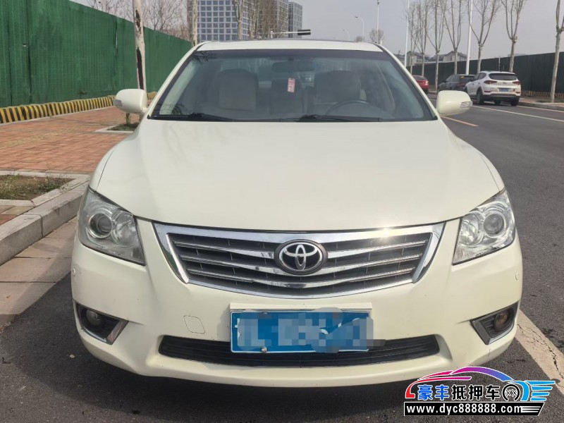 抵押车出售10年丰田凯美瑞轿车