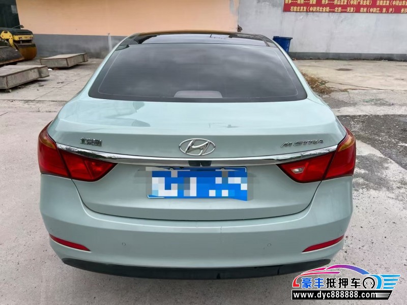 14年现代名图轿车抵押车出售