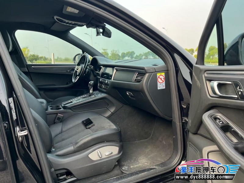 19年保时捷Macan迈凯轿车抵押车出售