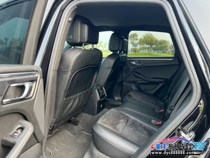 19年保时捷Macan迈凯轿车抵押车出售