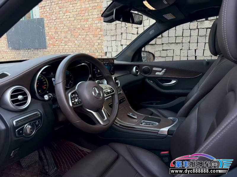 22年奔驰GLC轿车抵押车出售