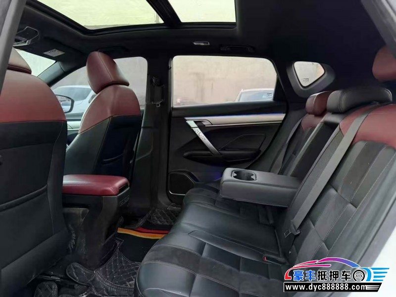 21年吉利缤越轿车抵押车出售