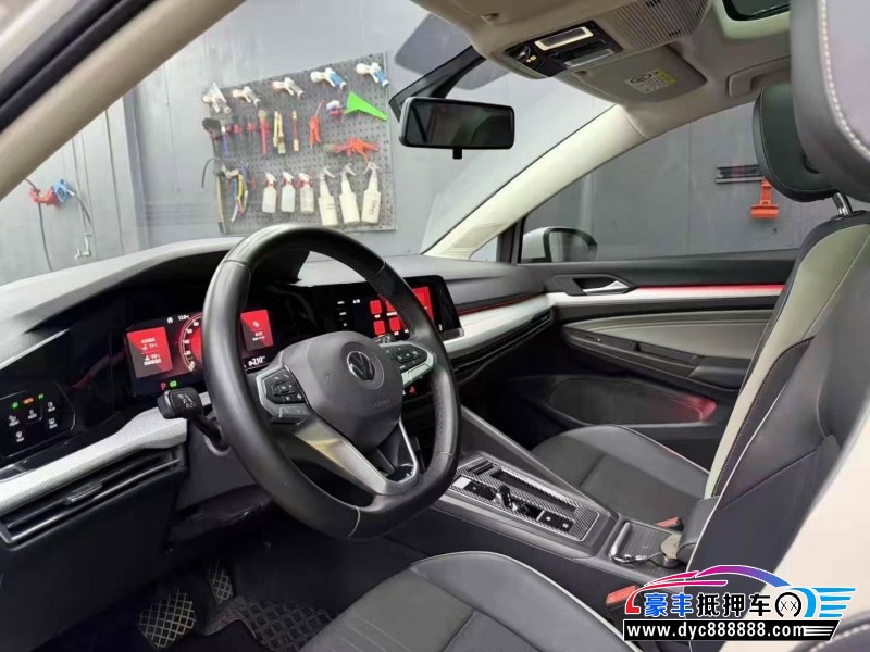 21年大众高尔夫轿车抵押车出售