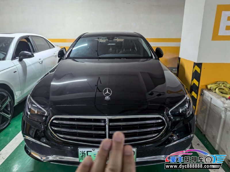 21年奔驰E轿车抵押车出售