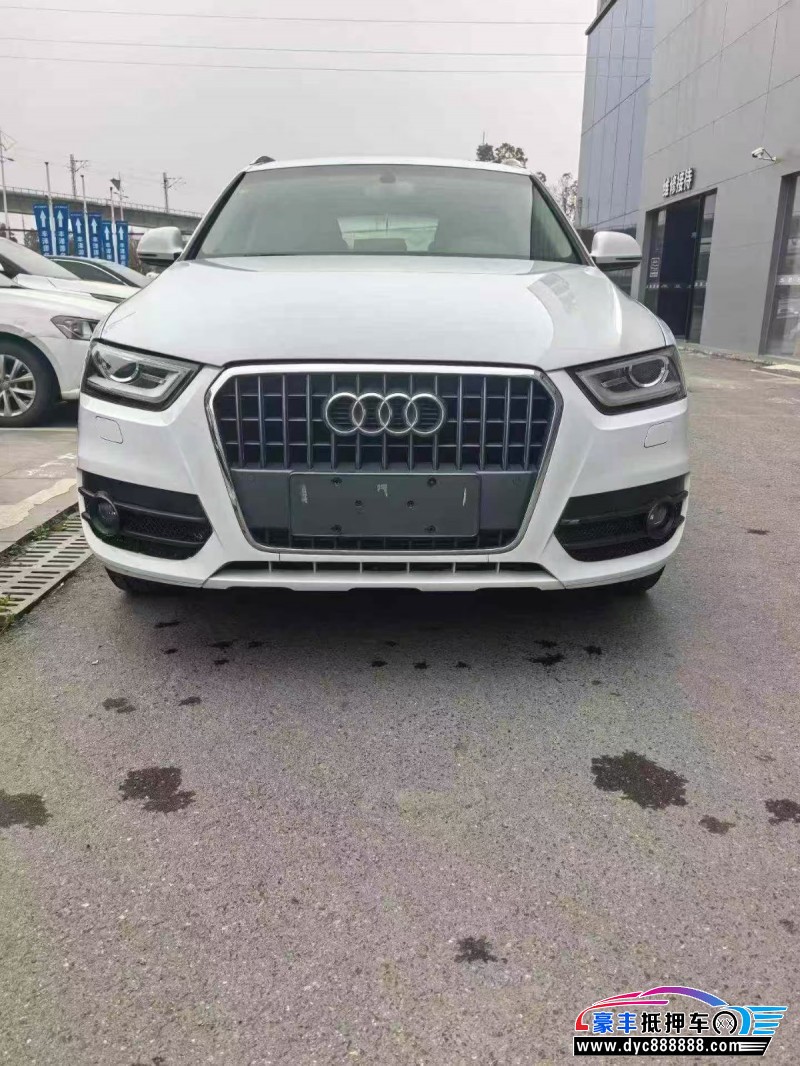 抵押车出售15年奥迪Q3轿车