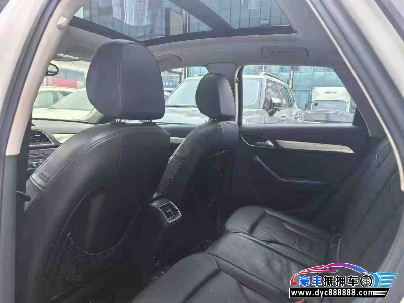 15年奥迪Q3轿车抵押车出售