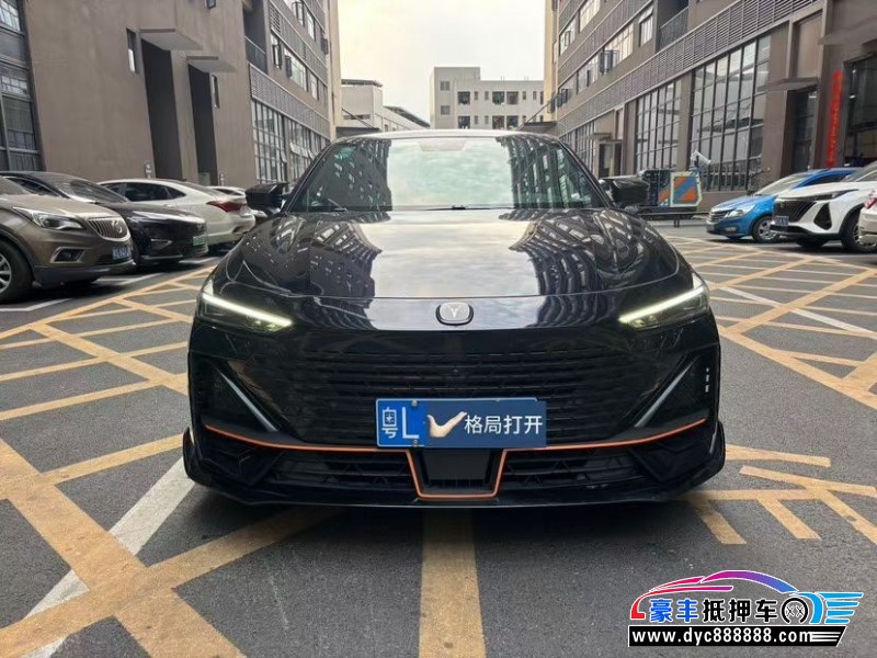 23年长安长安UNI轿车抵押车出售