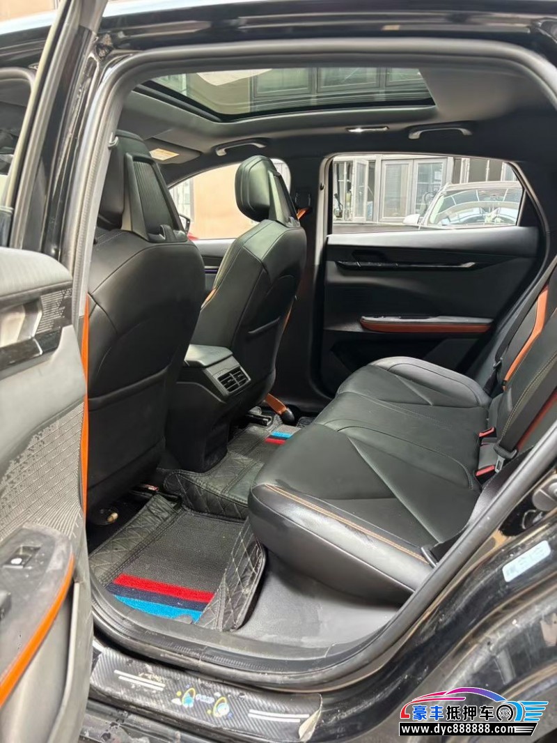 23年长安长安UNI轿车抵押车出售