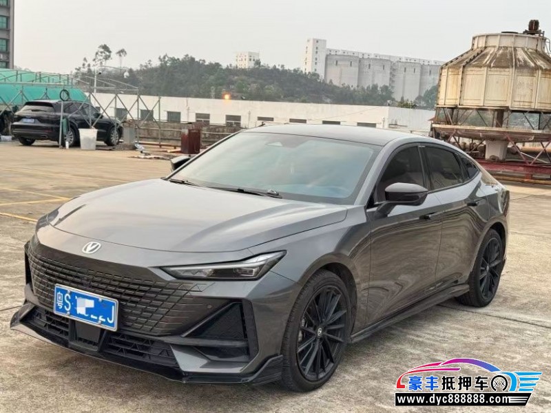 23年长安长安UNI轿车抵押车出售