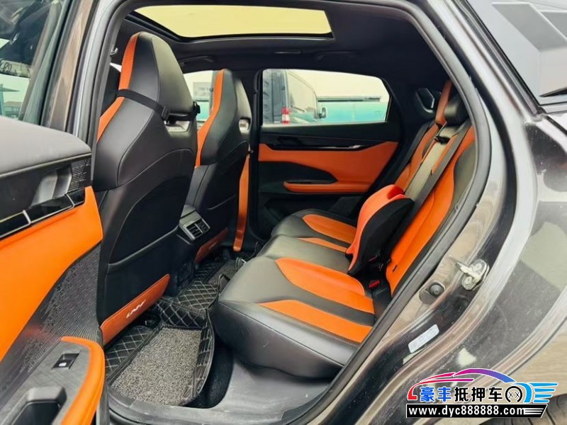 23年长安长安UNI轿车抵押车出售