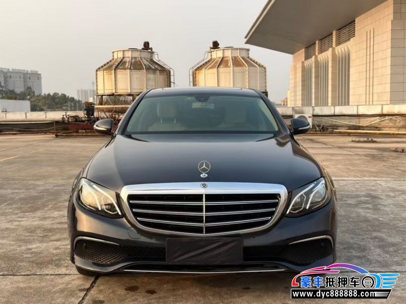 18年奔驰E轿车抵押车出售