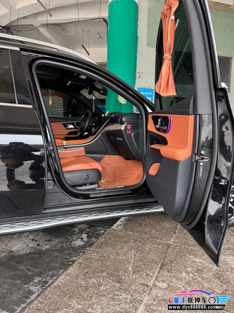 25年奔驰GLCSUV抵押车出售