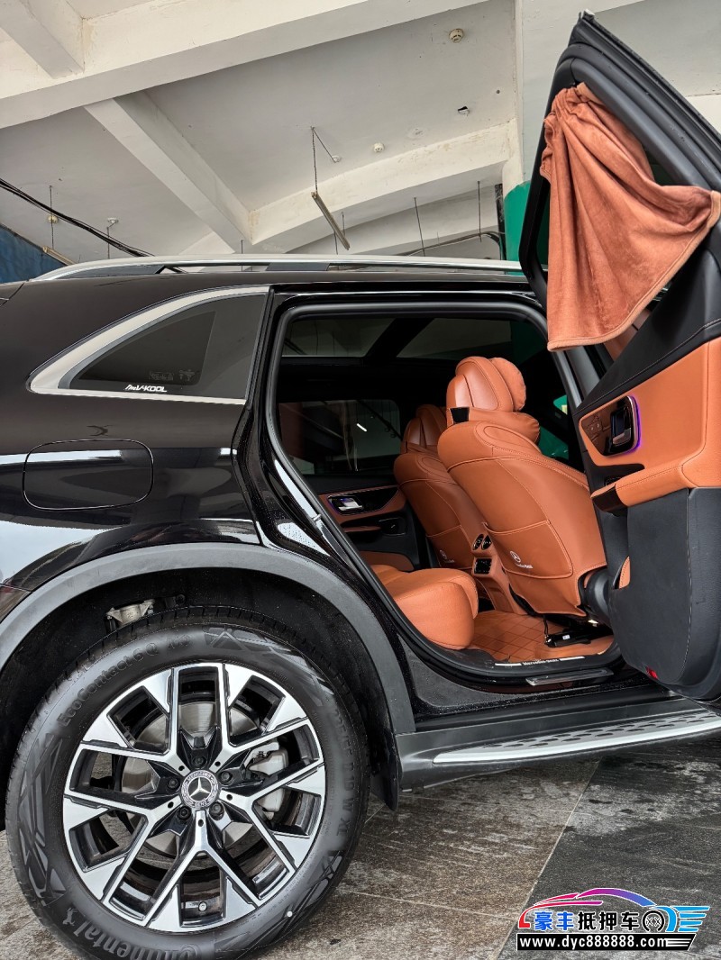 25年奔驰GLCSUV抵押车出售