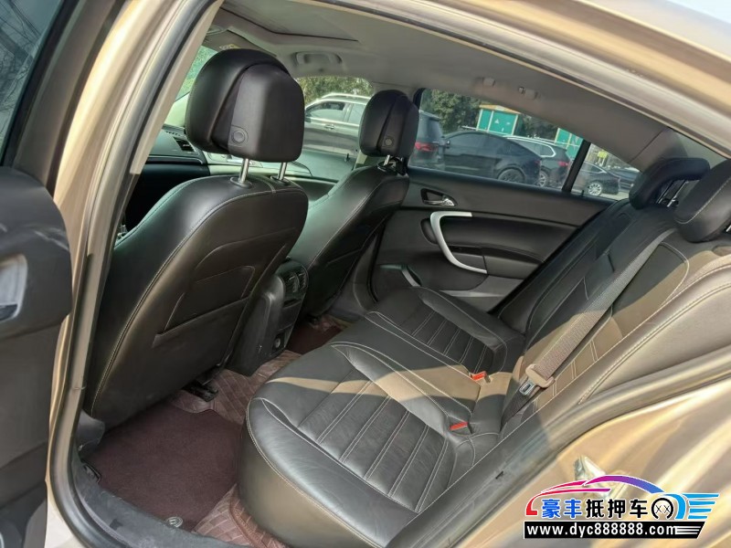 14年别克君威轿车抵押车出售